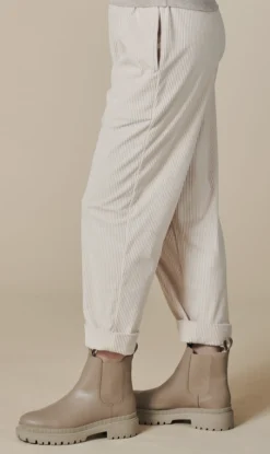 Zhrill Hosen*ZHPIA CORD OFF WHITE