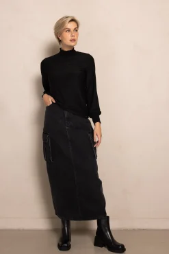Zhrill Tops & Shirts*ZHVEZNA BLACK